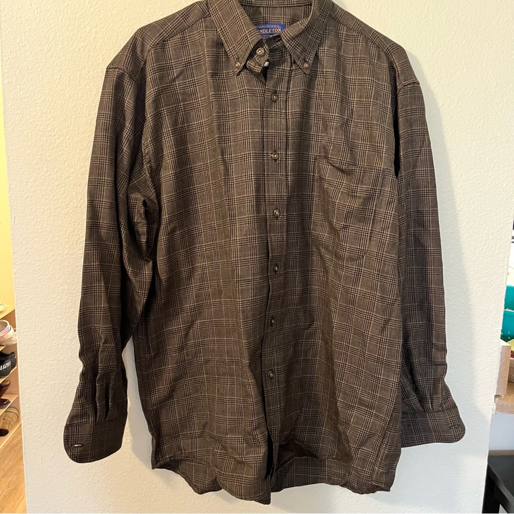 Sir Pendleton Vintage 100% Merino Wool Brown Houndstooth Button Down